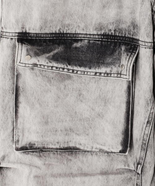 L.H.P(エルエイチピー)の「DankeSchon/ダンケシェーン/CHEMICAL BLEACH DENIM CARGO PANTS(カーゴパンツ・メンズ・ブルー/ブラック・S/M)」の11枚目の写真