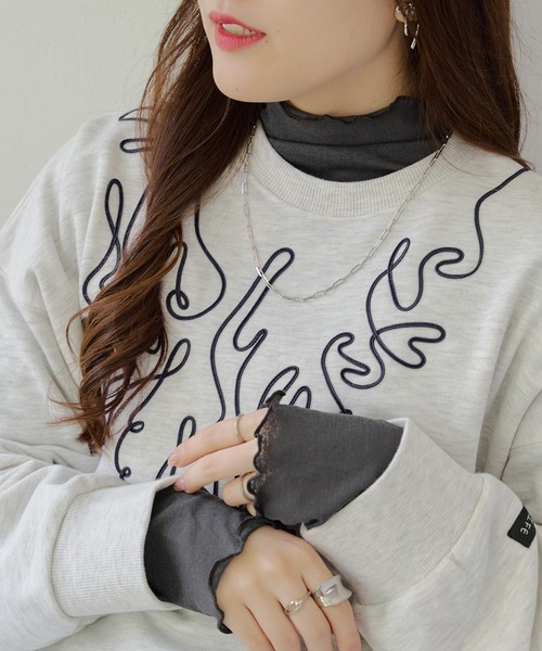 Remind me and forever(リマインドミーアンドフォーエバー)の「シアーネットハイネックプルオーバー(Tシャツ/カットソー・レディース・ブラック/チャコールグレー/アイボリー/ボルドー・FREE)」の13枚目の写真