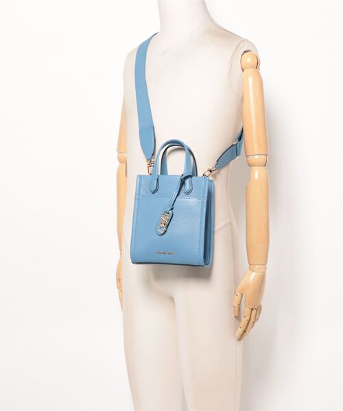 MICHAEL KORS（マイケルコース）の「GIGI ペブルレザー クロス