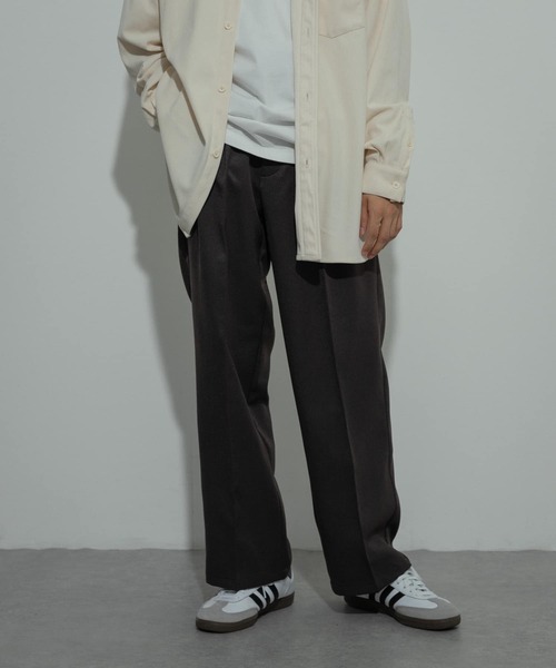 SENSE OF PLACE by URBAN RESEARCH（センスオブプレイスバイアーバンリサーチ）の「『セットアップ対応』ウールライクダブルタックワイドパンツ（その他パンツ・メンズ・ライトベージュ/ネイビー/チャコールグレー/ブラック・SMALL/MEDIUM/LARGE）」の21枚目の写真