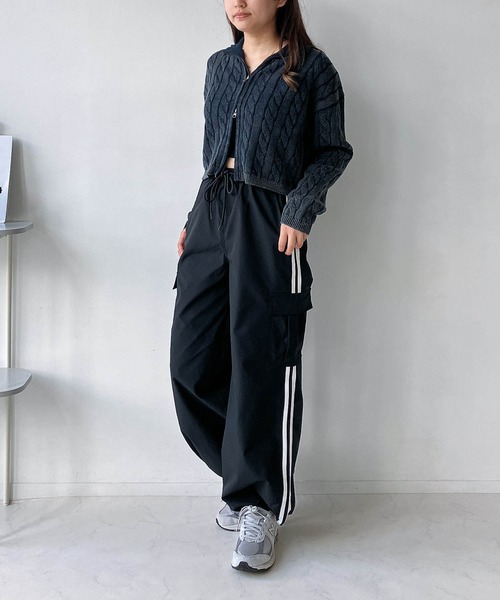 AS KNOW AS plus(アズノゥアズプラス)の「◇ダブルジップ ワンポイント胸刺繍 ストーンウォッシュカーディガン(カーディガン/ボレロ・レディース・レッド/ブラック/ネイビー・FREE)」の16枚目の写真
