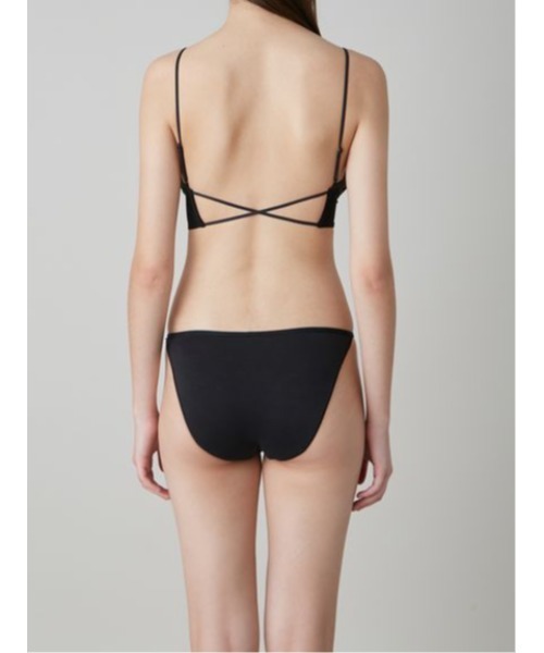 UNDERSON UNDERSON(アンダーソン アンダーソン)の「ファッションバッククロスブラ(ブラジャー・レディース・ナチュラル/ブラック・0/1/2)」の6枚目の写真