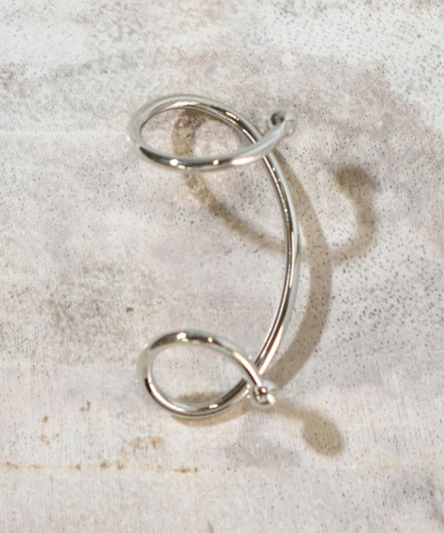 kiehtova(キエトヴァ)の「【kiehtova】SWING EARCUFF/スウィング イヤーカフ(イヤーカフ・レディース・シルバー/ゴールド・FREE)」の1枚目の写真