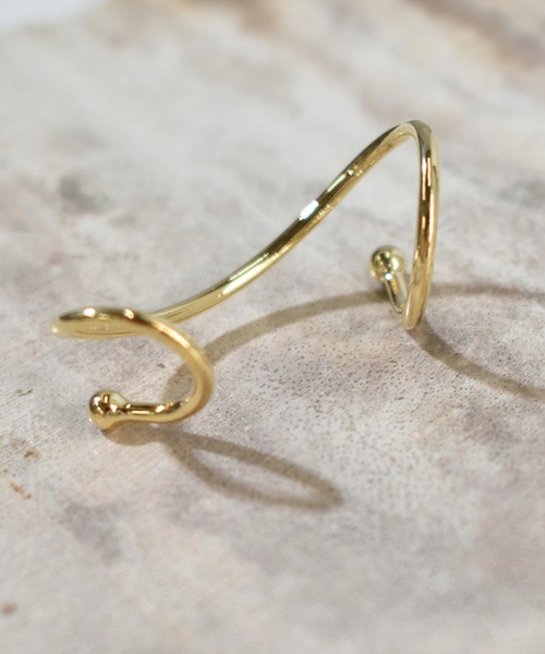kiehtova(キエトヴァ)の「【kiehtova】SWING EARCUFF/スウィング イヤーカフ(イヤーカフ・レディース・シルバー/ゴールド・FREE)」の8枚目の写真