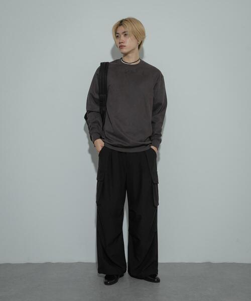 SENSE OF PLACE by URBAN RESEARCH（センスオブプレイスバイアーバンリサーチ）の「フェイクスエードクルーネックスウェット（スウェット・メンズ・ライトベージュ/ブラウン/ダークブラウン/チャコールグレー・MEDIUM/LARGE）」の5枚目の写真