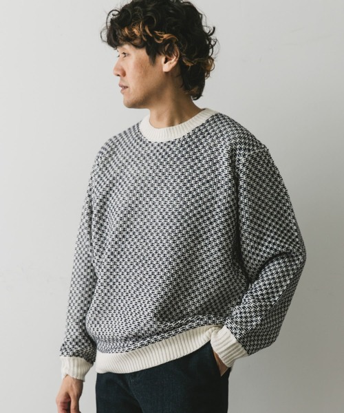 URBAN RESEARCH DOORS（アーバンリサーチドアーズ）の「変形バーズアイニットプルオーバー（ニット/セーター・メンズ・グレー系その他/ホワイト系その他・MEDIUM/LARGE）」の18枚目の写真