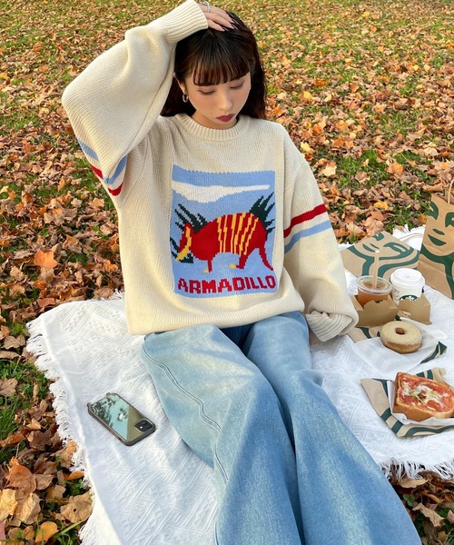 Chillfar（チルファー）の「ロゴジャガードライン入りニット（ニット/セーター・レディース・ネイビー/アイボリー/グレー・FREE）」の8枚目の写真