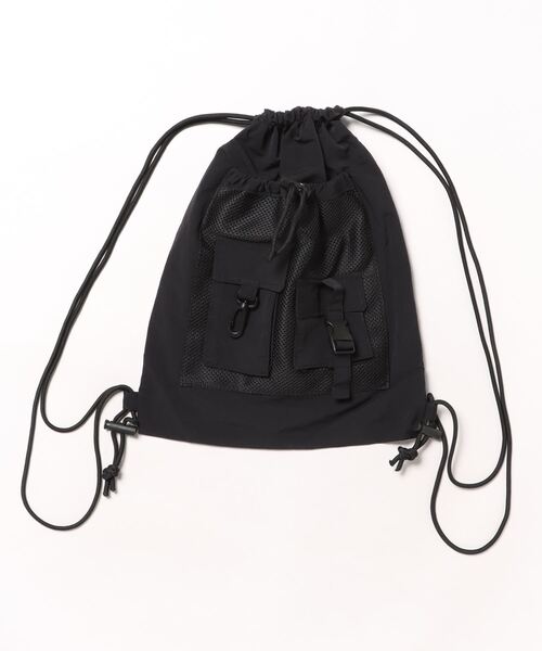 SPINNS(スピンズ)の「ナイロンナップサック/軽量×大容量/フェス・アウトドアにも◎(バックパック/リュック・メンズ・オフホワイト/ブラック・ONESIZE)」の12枚目の写真