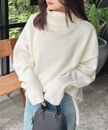 もちもちオフタートルニット