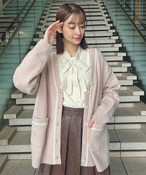 F i.n.t（フィント）の「ラメモールライン腰丈ニットカーディガン/fint（カーディガン/ボレロ・レディース・ブルーグレー/アイボリー/ライトピンク・FREE）」の3枚目の写真