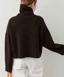 Deuxieme Classe（ドゥーズィエムクラス）の「Neo Cropped