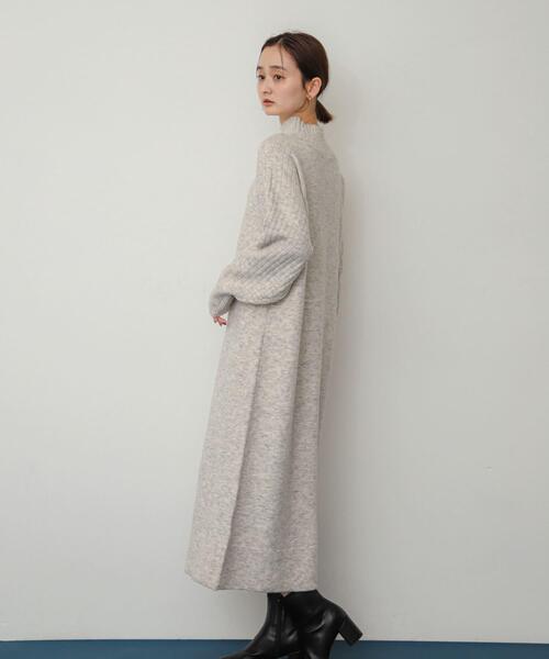 SENSE OF PLACE by URBAN RESEARCH（センスオブプレイスバイアーバンリサーチ）の「ハイネックセンターシームニットワンピース（ワンピース・レディース・モカ/ライトグレー/チャコールグレー・SHORT/ONE）」の7枚目の写真