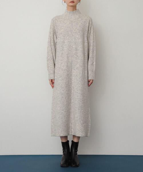 SENSE OF PLACE by URBAN RESEARCH（センスオブプレイスバイアーバンリサーチ）の「ハイネックセンターシームニットワンピース（ワンピース・レディース・モカ/ライトグレー/チャコールグレー・SHORT/ONE）」の9枚目の写真