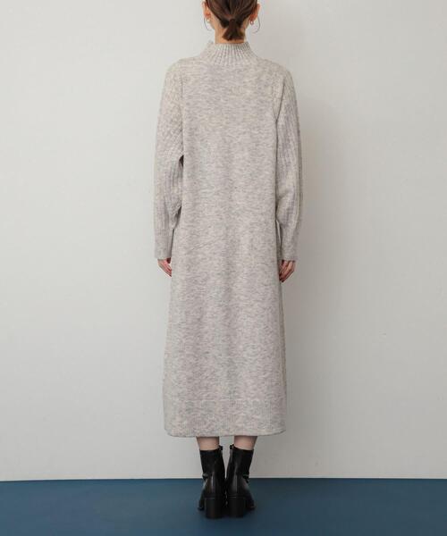 SENSE OF PLACE by URBAN RESEARCH（センスオブプレイスバイアーバンリサーチ）の「ハイネックセンターシームニットワンピース（ワンピース・レディース・モカ/ライトグレー/チャコールグレー・SHORT/ONE）」の11枚目の写真