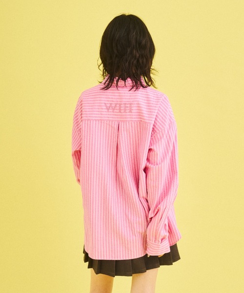 What Is Heart（ワットイズハート）の「men's like basic long sleeve shirt - メンズライクベーシックシャツ -（シャツ/ブラウス・レディース・ピンク/ネイビー・MEDIUM/SMALL）」の19枚目の写真