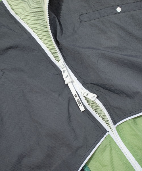 F/CE. (エフシーイー)の「F/CE. LAYERING UTOPIA VEST / エフシーイー レイヤリング ユートピア ベスト(ベスト・メンズ・ブラック/ミント・MEDIUM/LARGE/SMALL)」の13枚目の写真