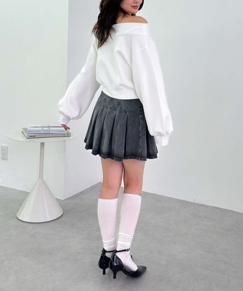 archives（アルシーヴ）の「ダンボールＷｚｉｐオフショルプルオーバー（スウェット・レディース・オフホワイト/グレー/ブラック・MEDIUM）」の11枚目の写真