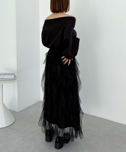 archives（アルシーヴ）の「ダンボールＷｚｉｐオフショルプルオーバー（スウェット・レディース・オフホワイト/グレー/ブラック・MEDIUM）」の19枚目の写真