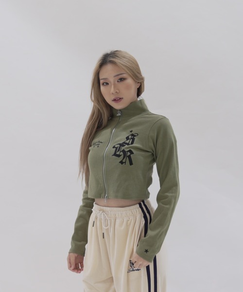 STARTER BLACK LABEL(スターターブラックレーベル)の「≪2サイズ展開/レディース≫STARTER BLACK LABEL テレコフルジップ ショート丈 スタンドネック ショートセーター(パーカー・レディース・ブラック/カーキ・MEDIUM/LARGE)」の21枚目の写真