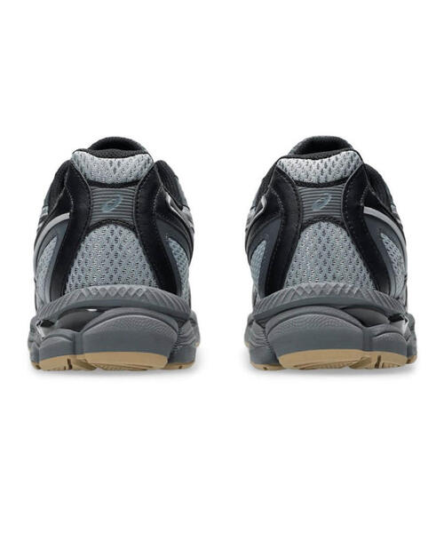 ASICS(アシックス)の「ASICS/アシックス/GEL-NYC 2055/1203A542.022(スニーカー・メンズ・ブラック・28.0cm/25.0cm/26.0cm/27.0cm/24.5cm/25.5cm/26.5cm/27.5cm/23.5cm/24.0cm/23.0cm)」の12枚目の写真