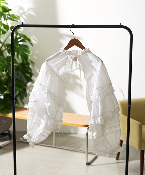 CIAOPANIC（チャオパニック）の「【She desires...】フリンジティアードボレロ（シャツ/ブラウス・レディース・オフホワイト・ONE SIZE）」の11枚目の写真