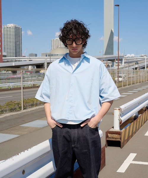 Regen Glanz（レーゲングランツ）の「cropped short sleeve