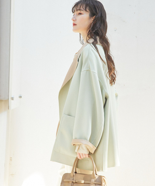 qualite（カリテ）の「【リバーシブル可能】バイカラーリバーシブルコート/軽アウター/秋服（ノーカラーコート・レディース・ベージュ・フリー）」の5枚目の写真