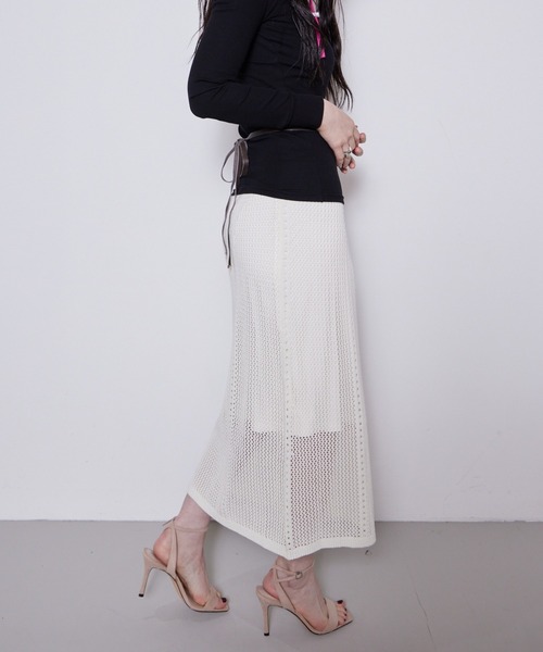 Muel Chic(ミュエルシック)の「Mill mesh knit skirt ミルメッシュニットスカート(スカート・レディース・オレンジ/グレー系その他/オフホワイト・FREE)」の2枚目の写真