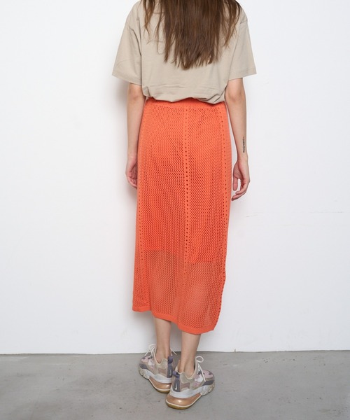 Muel Chic(ミュエルシック)の「Mill mesh knit skirt ミルメッシュニットスカート(スカート・レディース・オレンジ/グレー系その他/オフホワイト・FREE)」の11枚目の写真