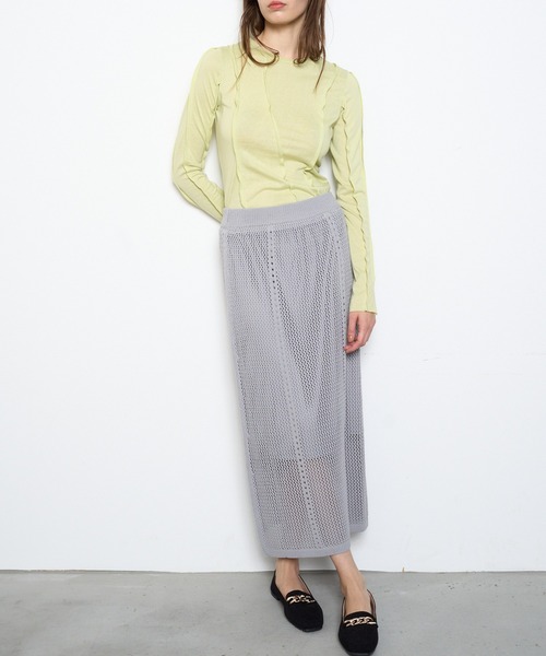 Muel Chic(ミュエルシック)の「Mill mesh knit skirt ミルメッシュニットスカート(スカート・レディース・オレンジ/グレー系その他/オフホワイト・FREE)」の4枚目の写真