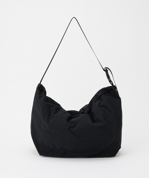 COLONY 2139（コロニートゥーワンスリーナイン）の「超軽量150g ソフトナイロンショルダーバッグ（ショルダーバッグ・メンズ・ブラック・FREE）」の15枚目の写真