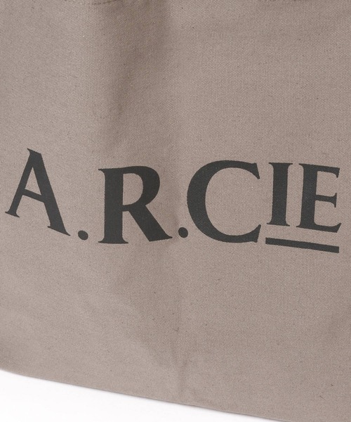 AMERICAN RAG CIE（アメリカンラグシー）の「【AMERICAN RAG CIE】BIG A.R.Cie トート（トートバッグ・レディース・カーキ/ブラック・FREE）」の11枚目の写真