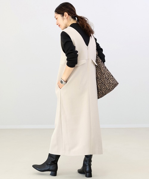 Aletta vita(アレッタビータ)の「裏起毛2WAYサロペットワンピース(ワンピース・レディース・ブラック/ベージュ・F)」の9枚目の写真