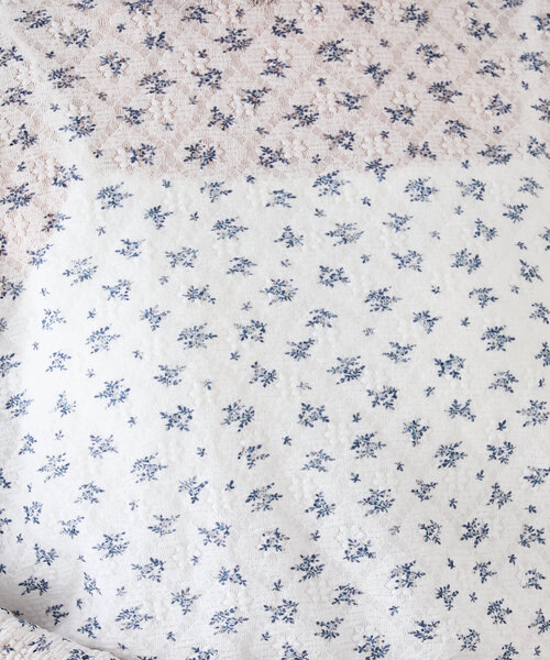 w closet(ダブルクローゼット)の「フラワーレースジャガードプルオーバー(Tシャツ/カットソー・レディース・オフホワイト/アイボリー/ピンク・FREE)」の8枚目の写真