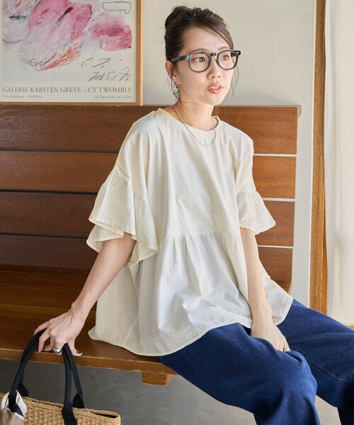 FREAK'S STORE(フリークスストア)の「限定展開 ピグメント加工 ドッキング フリル トップス(Tシャツ/カットソー・レディース・オフホワイト/ブルー/スミクロ/ベージュ/イエロー/グリーン・フリ-)」の2枚目の写真