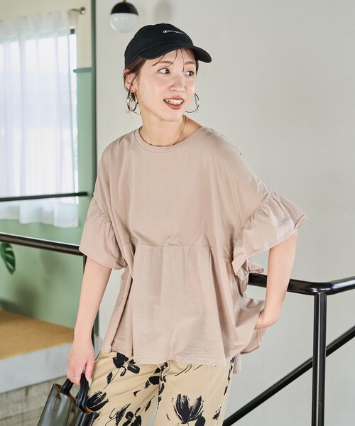 FREAK'S STORE(フリークスストア)の「限定展開 ピグメント加工 ドッキング フリル トップス(Tシャツ/カットソー・レディース・オフホワイト/ブルー/スミクロ/ベージュ/イエロー/グリーン・フリ-)」の7枚目の写真