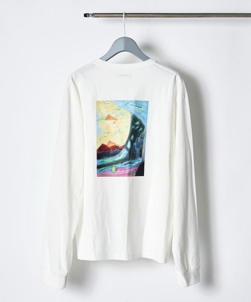RUMCHE（ラムシェ）の「"Roy Taro" Art Print Long Sleeve T-shirt / "Roy taro"アートプリントロングスリーブTシャツ（Tシャツ/カットソー・レディース・ホワイト/ブラック/サックスブルー・FREE）」の2枚目の写真