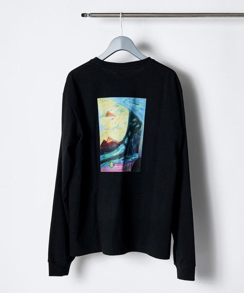 RUMCHE（ラムシェ）の「"Roy Taro" Art Print Long Sleeve T-shirt / "Roy taro"アートプリントロングスリーブTシャツ（Tシャツ/カットソー・レディース・ホワイト/ブラック/サックスブルー・FREE）」の3枚目の写真