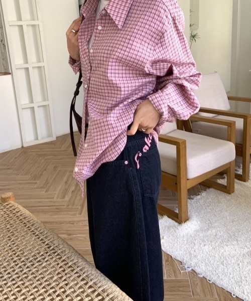 almo（アルモ）の「【LAMPOON】ヒップ刺繍バルーンデニムパンツ（デニムパンツ・レディース・ブラック・SMALL/MEDIUM/LARGE）」の19枚目の写真