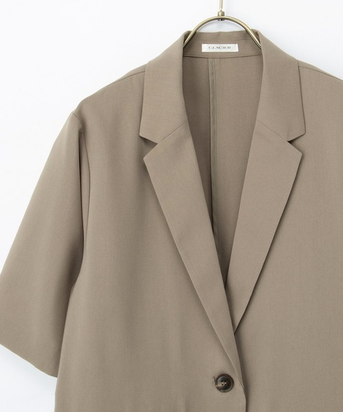 Honeys（ハニーズ）の「ハーフスリーブテーラードジャケット（テーラードジャケット・レディース・ブラック/ライトベージュ/チャコール/モカ・3L/L/LL/M/S）」の11枚目の写真