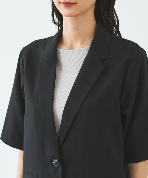 Honeys（ハニーズ）の「ハーフスリーブテーラードジャケット（テーラードジャケット・レディース・ブラック/ライトベージュ/チャコール/モカ・3L/L/LL/M/S）」の17枚目の写真