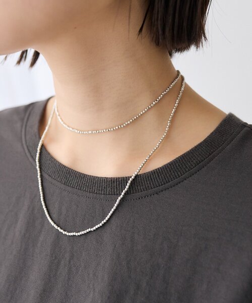 RIVE DROITE（リヴドロワ）の「【コーデが華やぐ】ヘマタイトロングネックレス（ネックレス・レディース・シルバー・FREE）」の10枚目の写真