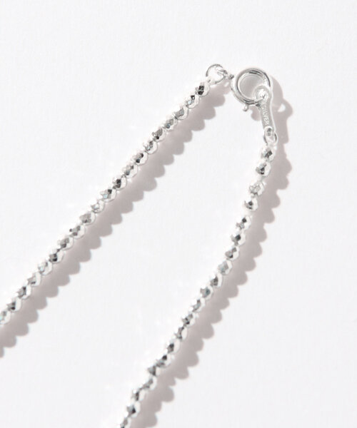 RIVE DROITE（リヴドロワ）の「【コーデが華やぐ】ヘマタイトロングネックレス（ネックレス・レディース・シルバー・FREE）」の4枚目の写真