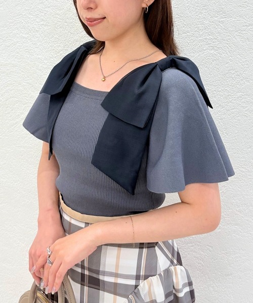 31 Sons de mode（トランテアン　ソン　ドゥ　モード）の「シアーリボン付きニット（ニット/セーター・レディース・オフホワイト/ブラック/サックスブルー/ブラウン/チャコールグレー・フリー）」の3枚目の写真