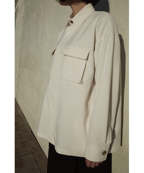 LOVE POMME POMME(ラブポムポム)の「Off-white Button Shirt Jacket(その他アウター・レディース・ホワイト・FREE)」の3枚目の写真