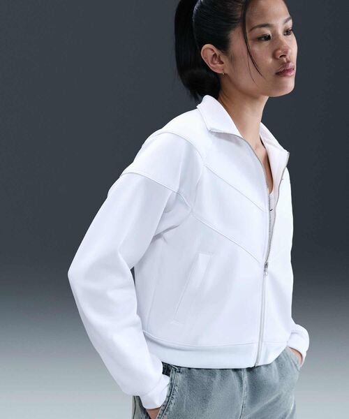 NIKE（ナイキ）の「ナイキ スポーツウェア ウィメンズ デニム ショートパンツ / Nike Sportswear Women's Denim Shorts IF0624-440 Light Armory Blue（その他パンツ・レディース・ライトブルー・L/M/S/XS/XL）」の5枚目の写真