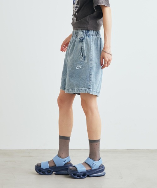 NIKE(ナイキ)の「ナイキ スポーツウェア ウィメンズ デニム ショートパンツ / Nike Sportswear Women's Denim Shorts IF0624-440 Light Armory Blue(その他パンツ・レディース・ライトブルー・L/M/S/XS/XL)」の6枚目の写真