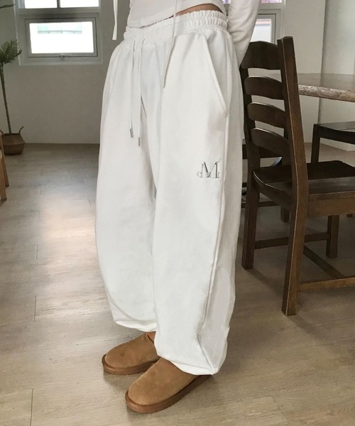 【MUCENT】LASH L LOGO JOGGER SWEAT WIDE PANTS(全6タイプ) MUSINSA | MUCENT Rash Metal Logo Jogger Sweat Wide Pants (4