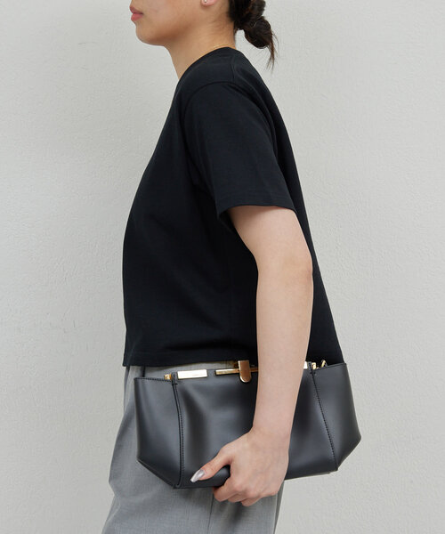 GALLARDAGALANTE（ガリャルダガランテ）の「クロップドTシャツ（Tシャツ/カットソー・レディース・ブラック/ホワイト・FREE）」の7枚目の写真