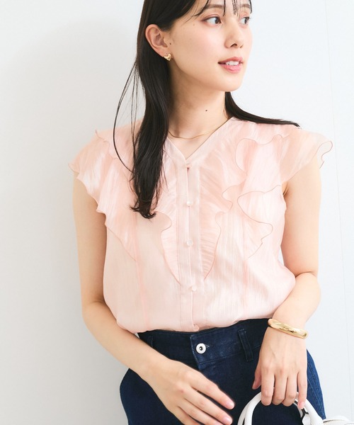 VIS（ビス）の「シアーラッフルフリルブラウス/通勤対応（シャツ/ブラウス・レディース・チャコールグレー/ピンク/ベージュ・FREE）」の14枚目の写真